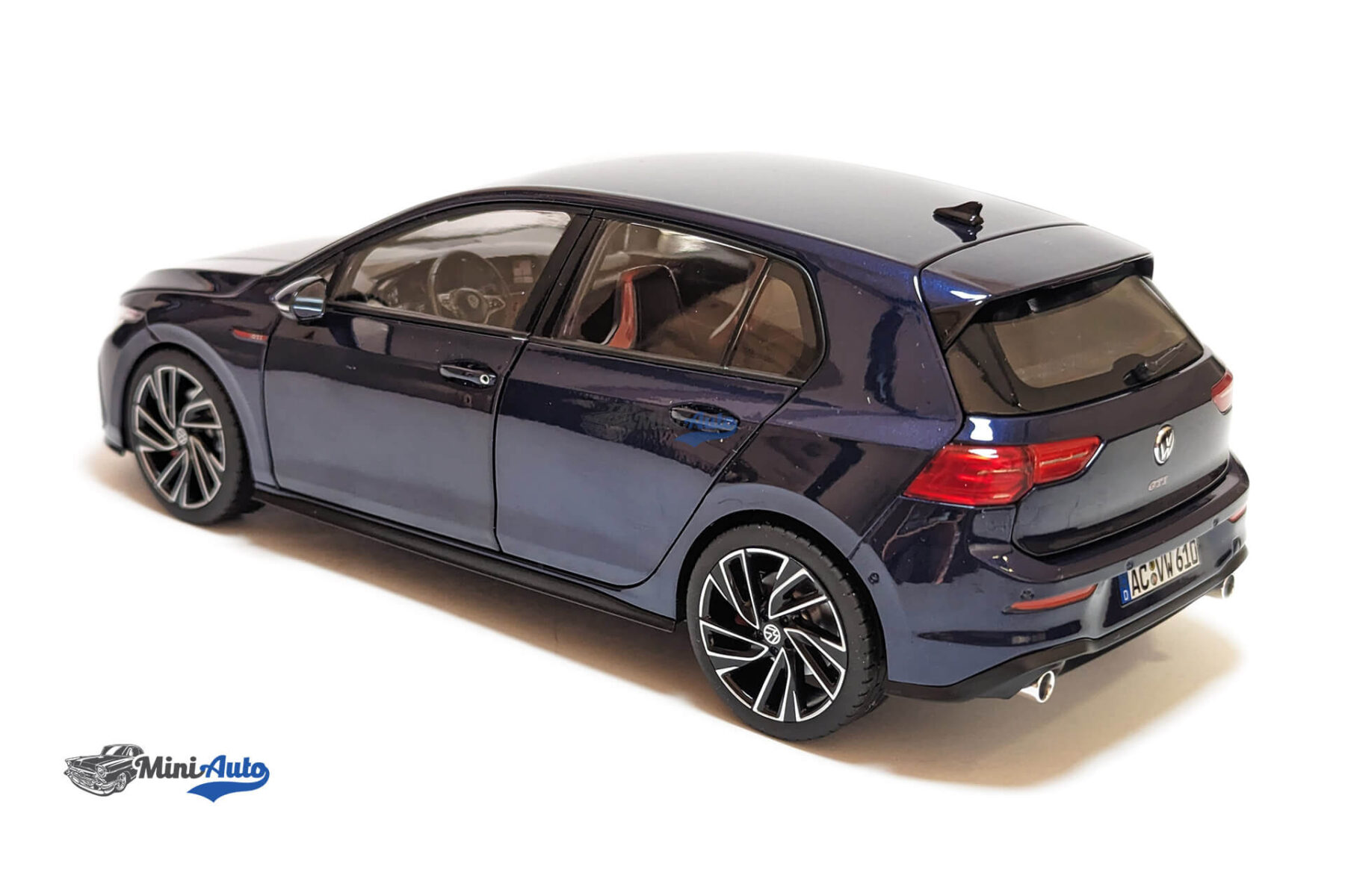 N188594---Volkswagen-Golf-GTI---2020---Blue-metallic_5 Volkswagen Golf GTI - 2020 - Blue - Image 9