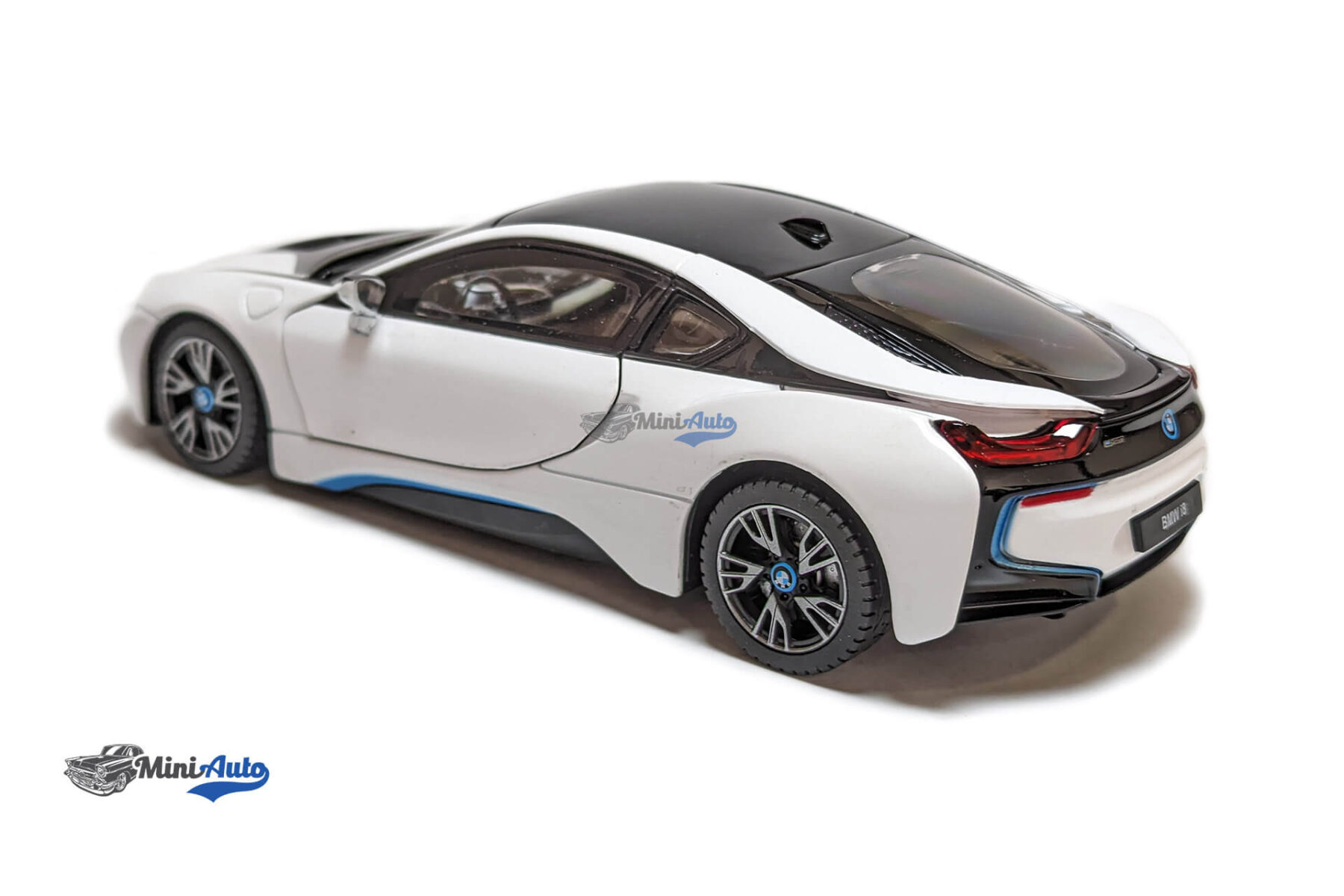 BMW i8 - 2016 - White - Image 9