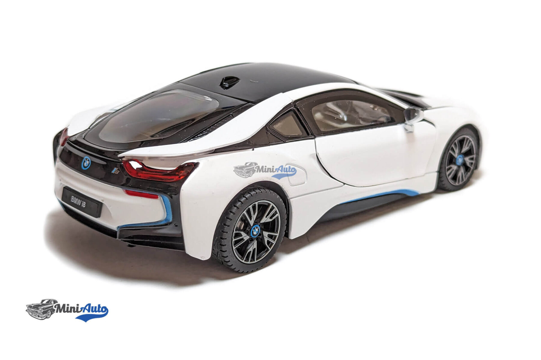 BMW i8 - 2016 - White - Image 8