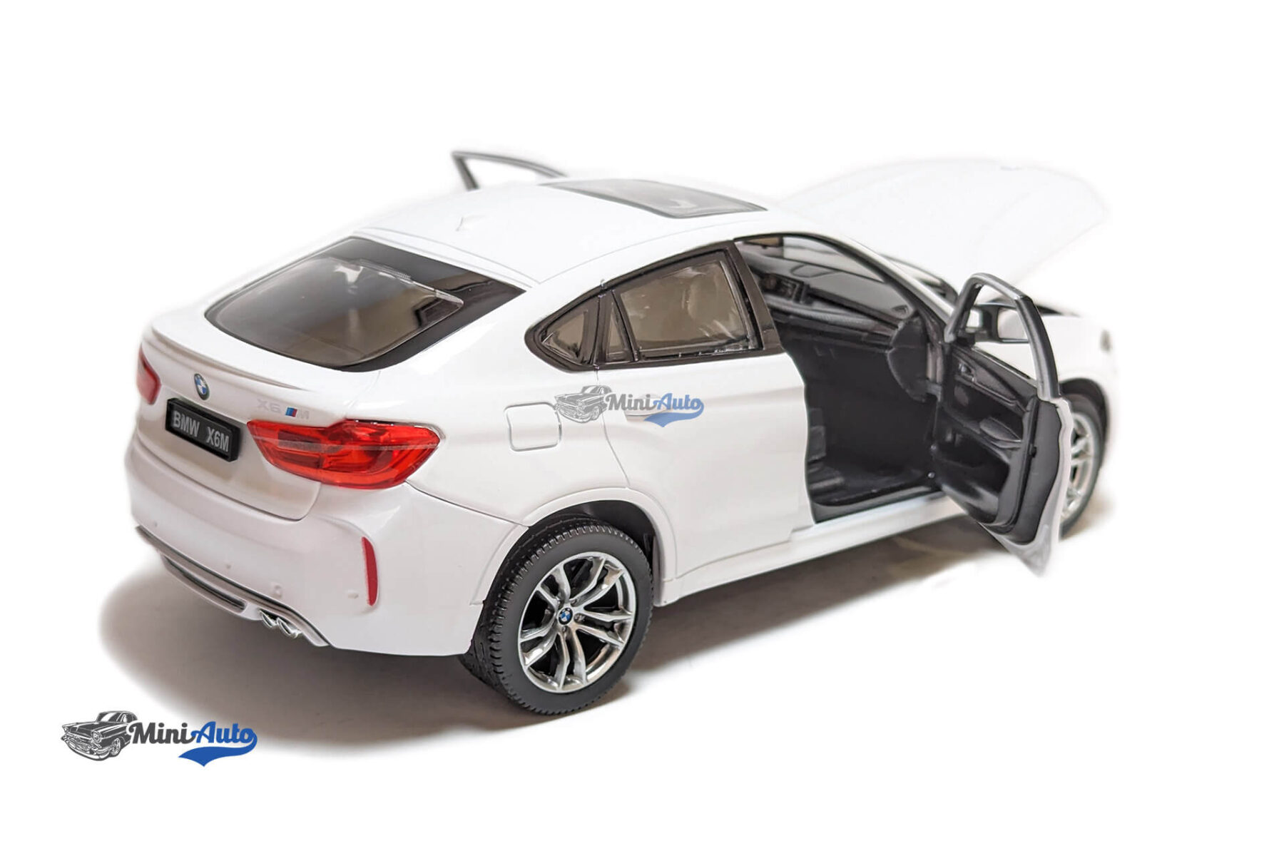 BMW X6M - 2016 - White - Image 5