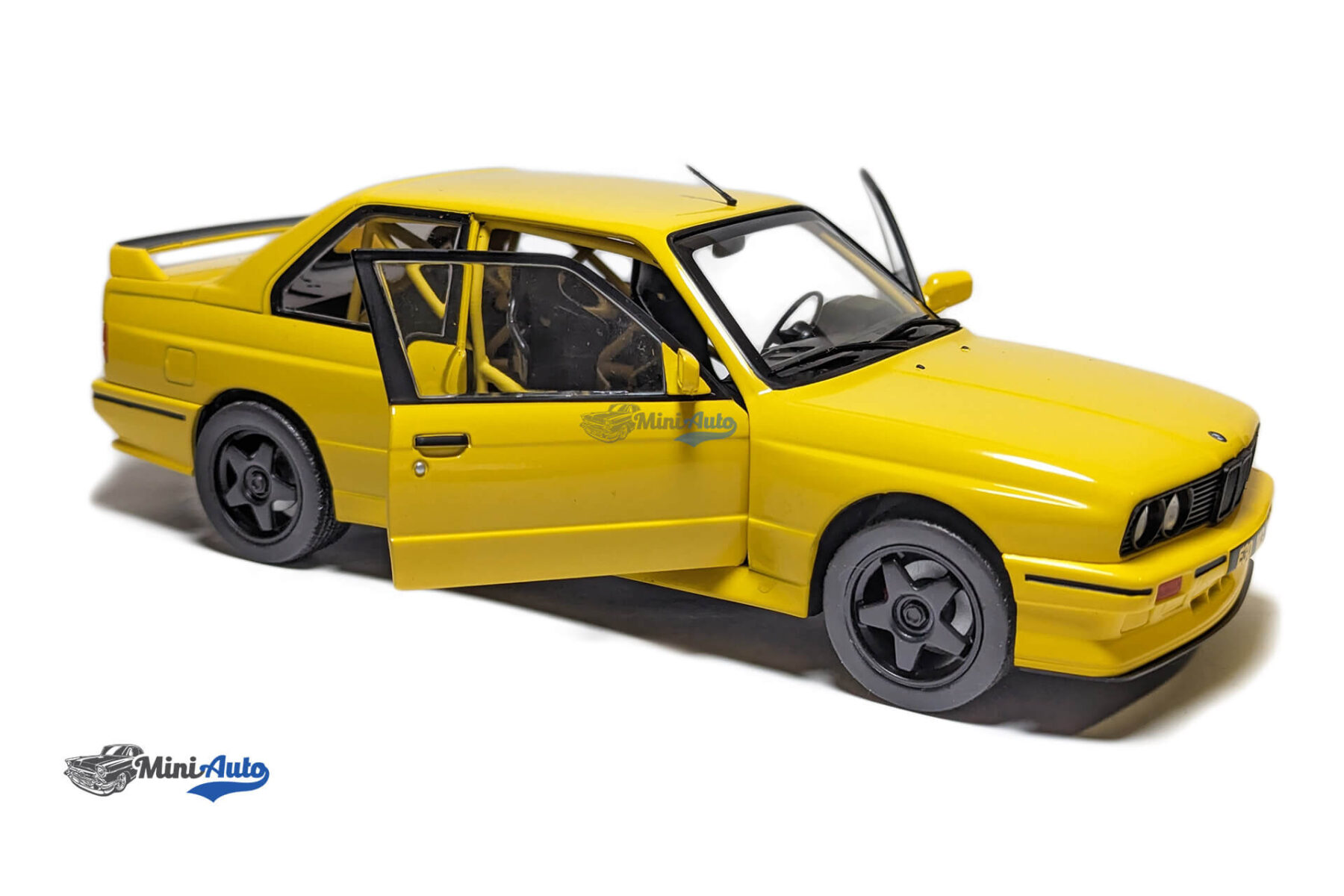 BMW E30 M3 – Street Fighter – 1990 - Yellow - Image 3