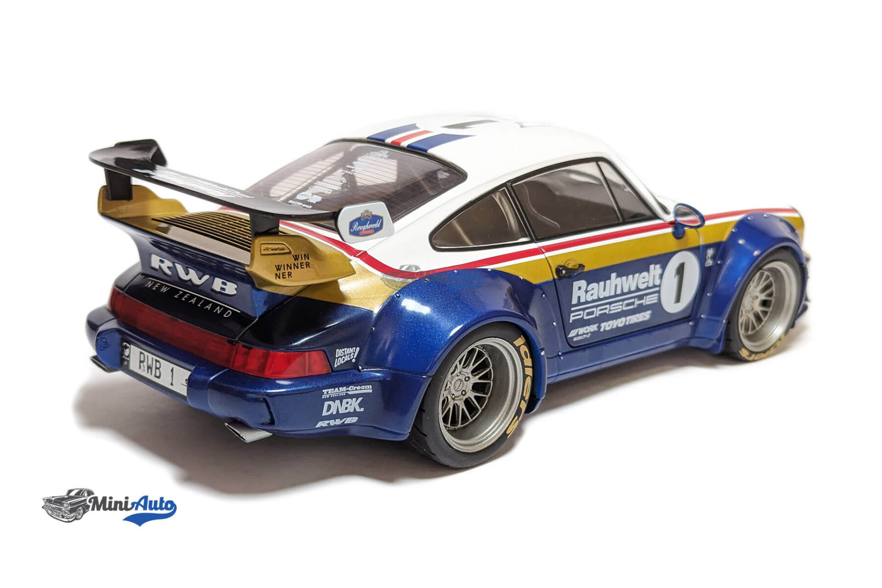 Porsche RWB Bodykit Rauhwelt – 2022 - Blue - Image 8