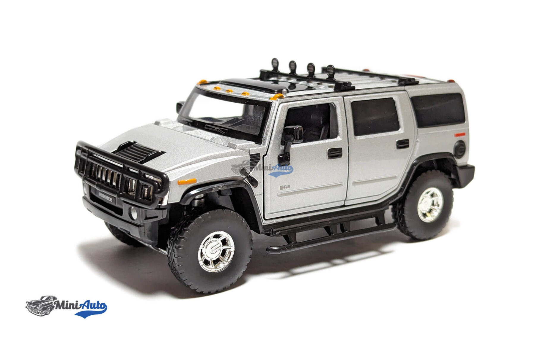 TAY32160011---Hummer-H2----2003---Silver_1 Hummer H2 - 2003 - Silver - Image 1