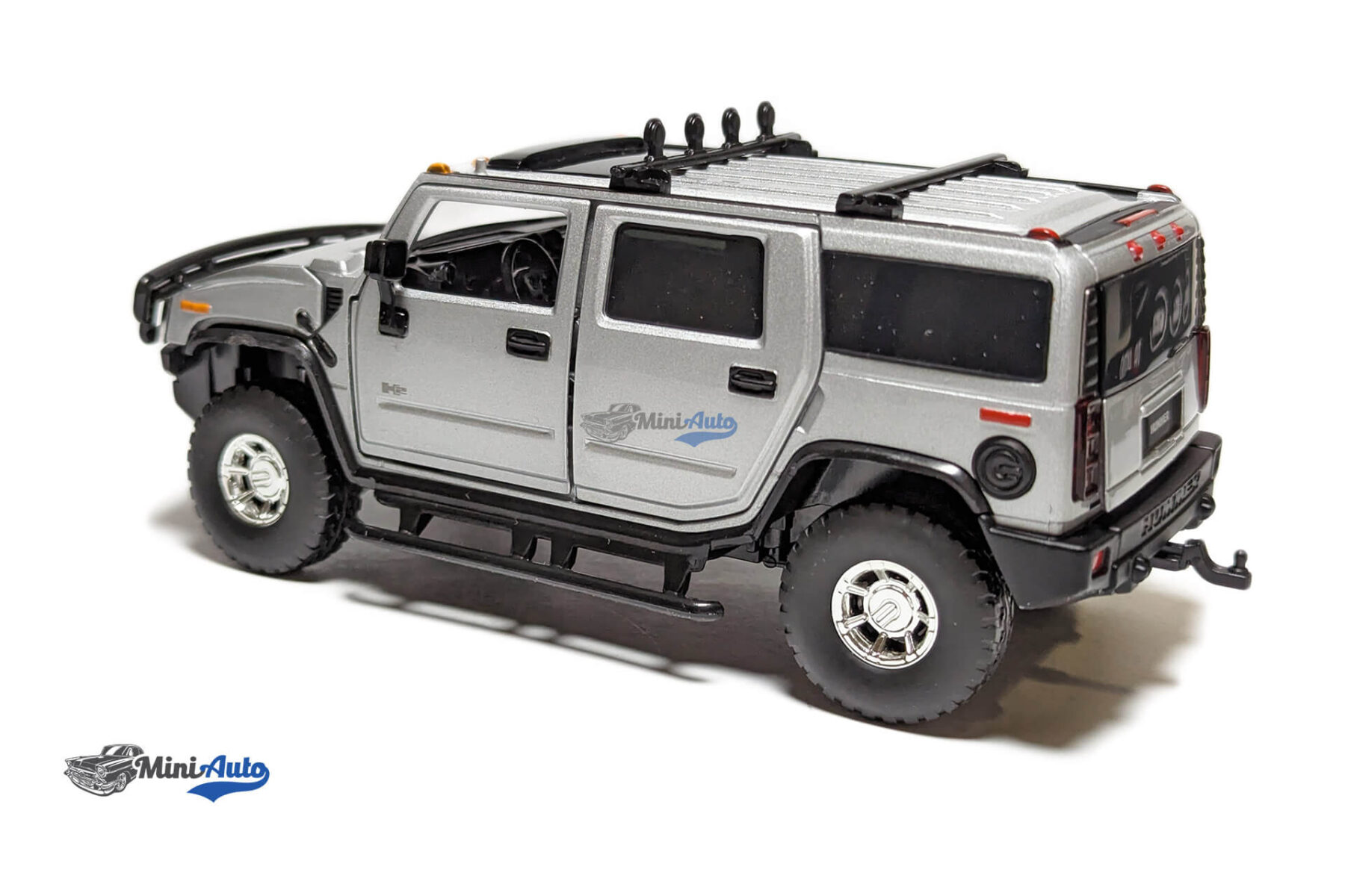 TAY32160011---Hummer-H2----2003---Silver_5 Hummer H2 - 2003 - Silver - Image 9