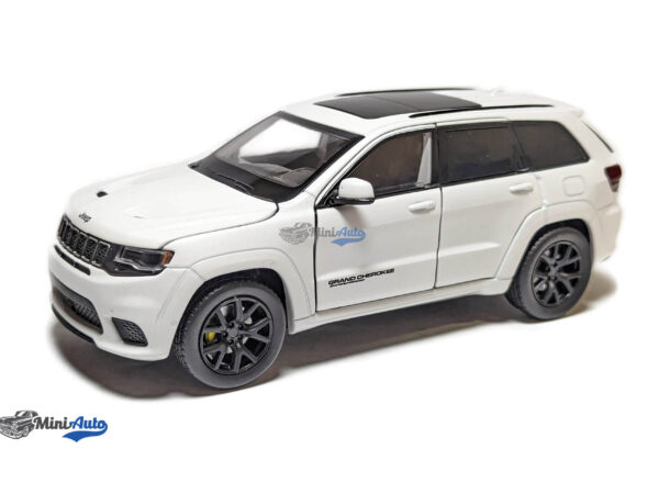 Jeep Grand Cherokee – 2016 – White