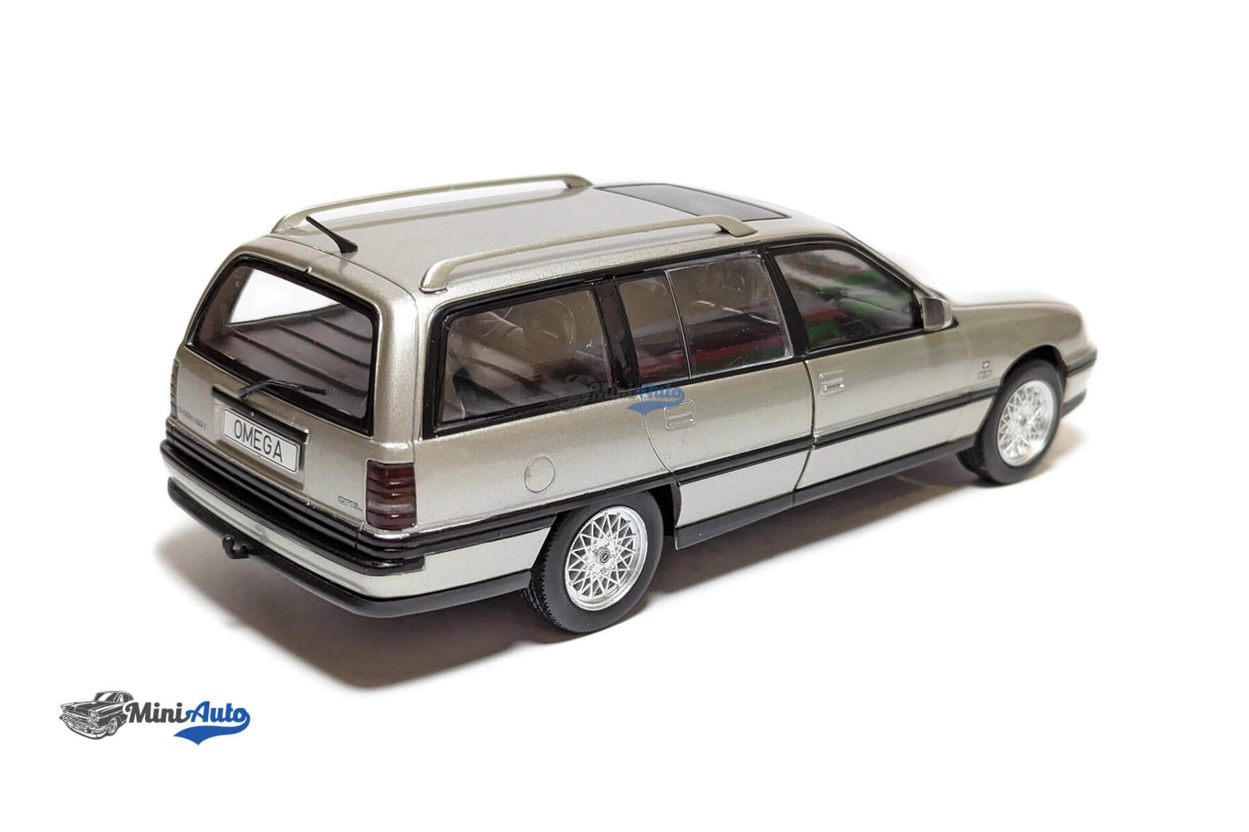 Opel Omega A2 Caravan - 1990 - Gray - Image 8