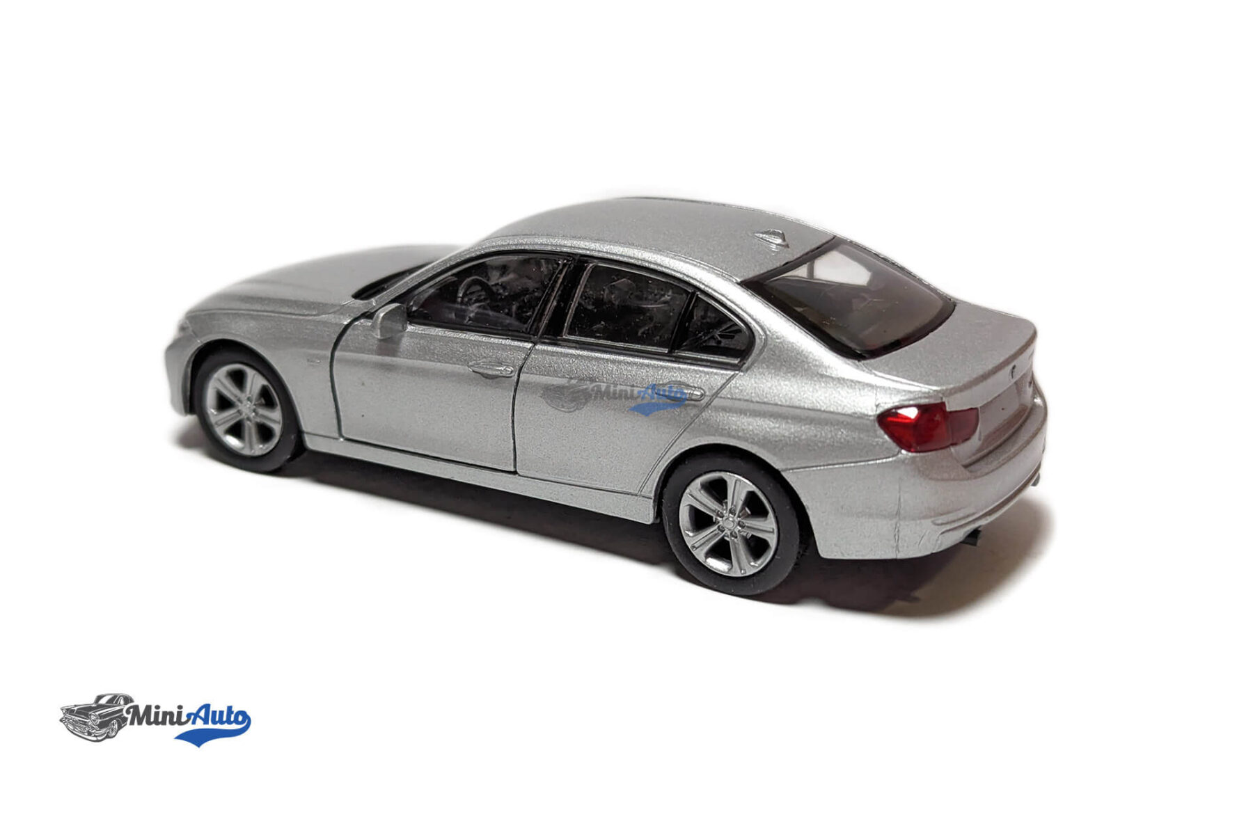 BMW 335i - 2012 - Silver - 1:34-1:39 - Image 8
