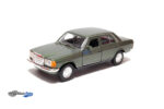 Mercedes-Benz E-Class W123 - 1981 - Green - 1:34-1:39