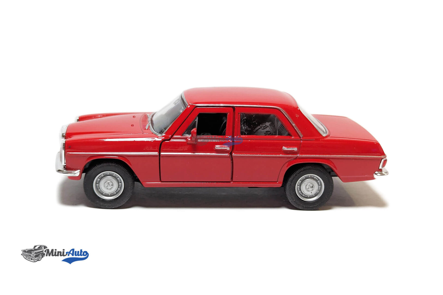 Mercedes-Benz 220 - 1965 - Red - 1:34-1:39 - Image 10
