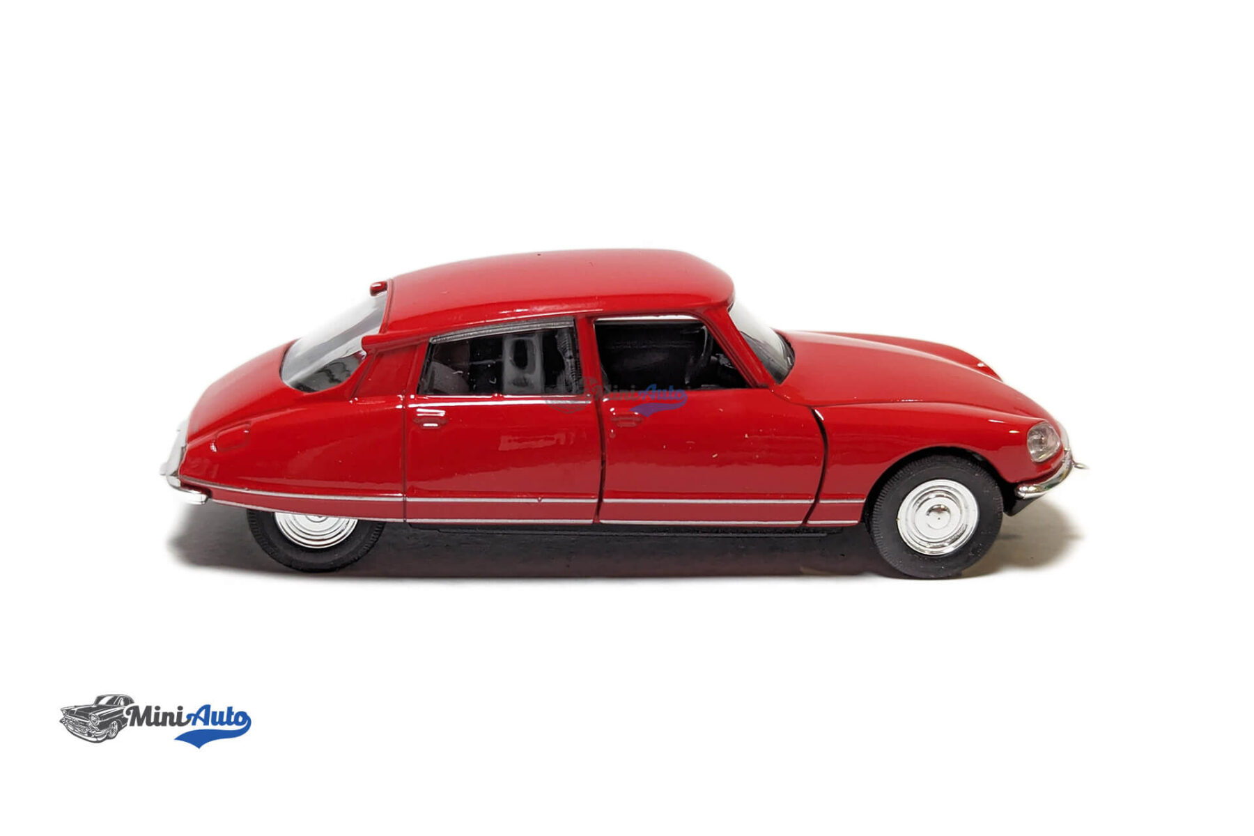 Citroen DS23 - 1973 - Red - 1:34-1:39 - Image 11