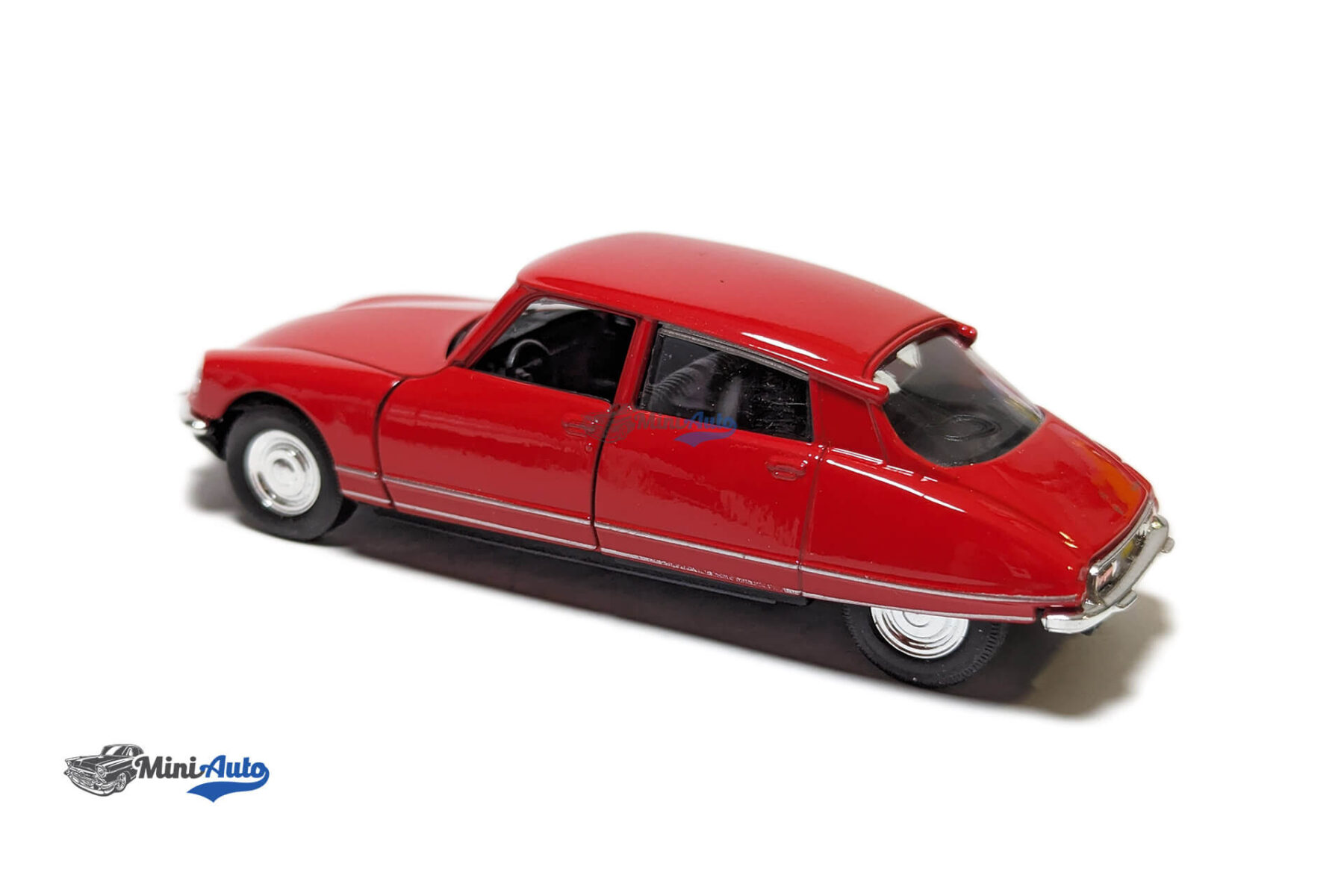 Citroen DS23 - 1973 - Red - 1:34-1:39 - Image 9
