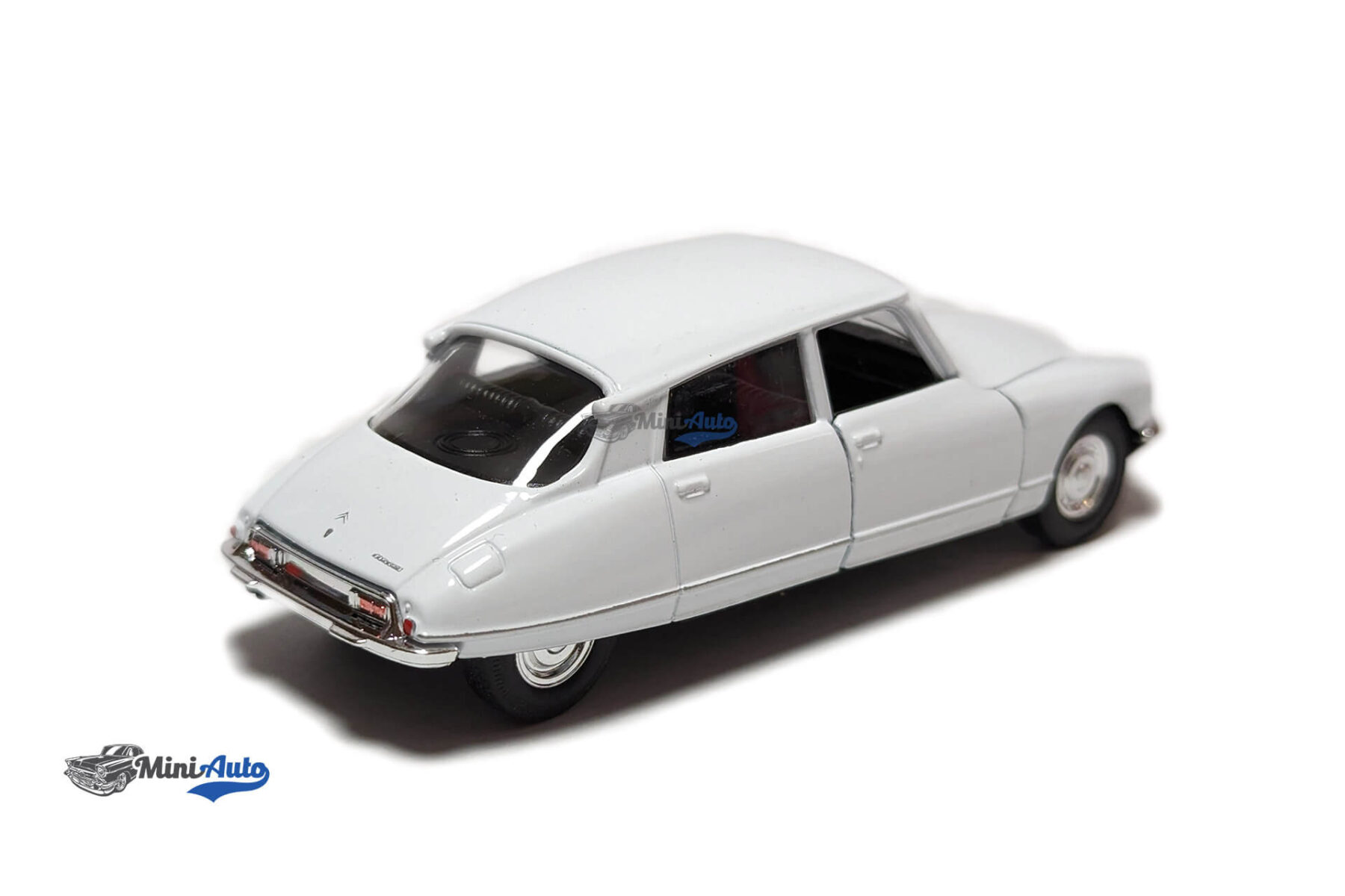 Citroen DS23 - 1973 - White - 1:34-1:39 - Image 8