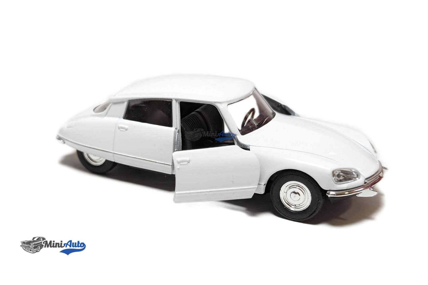 Citroen DS23 - 1973 - White - 1:34-1:39 - Image 3