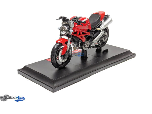 Ducati - Monster 696 - 2010 - Red