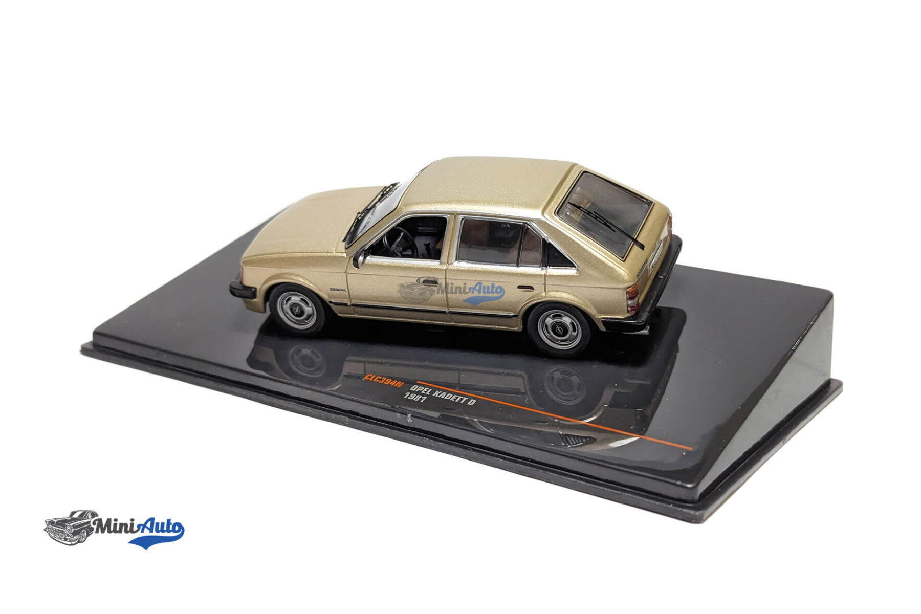 Opel Kadett D - 1981 - Beige - Image 7