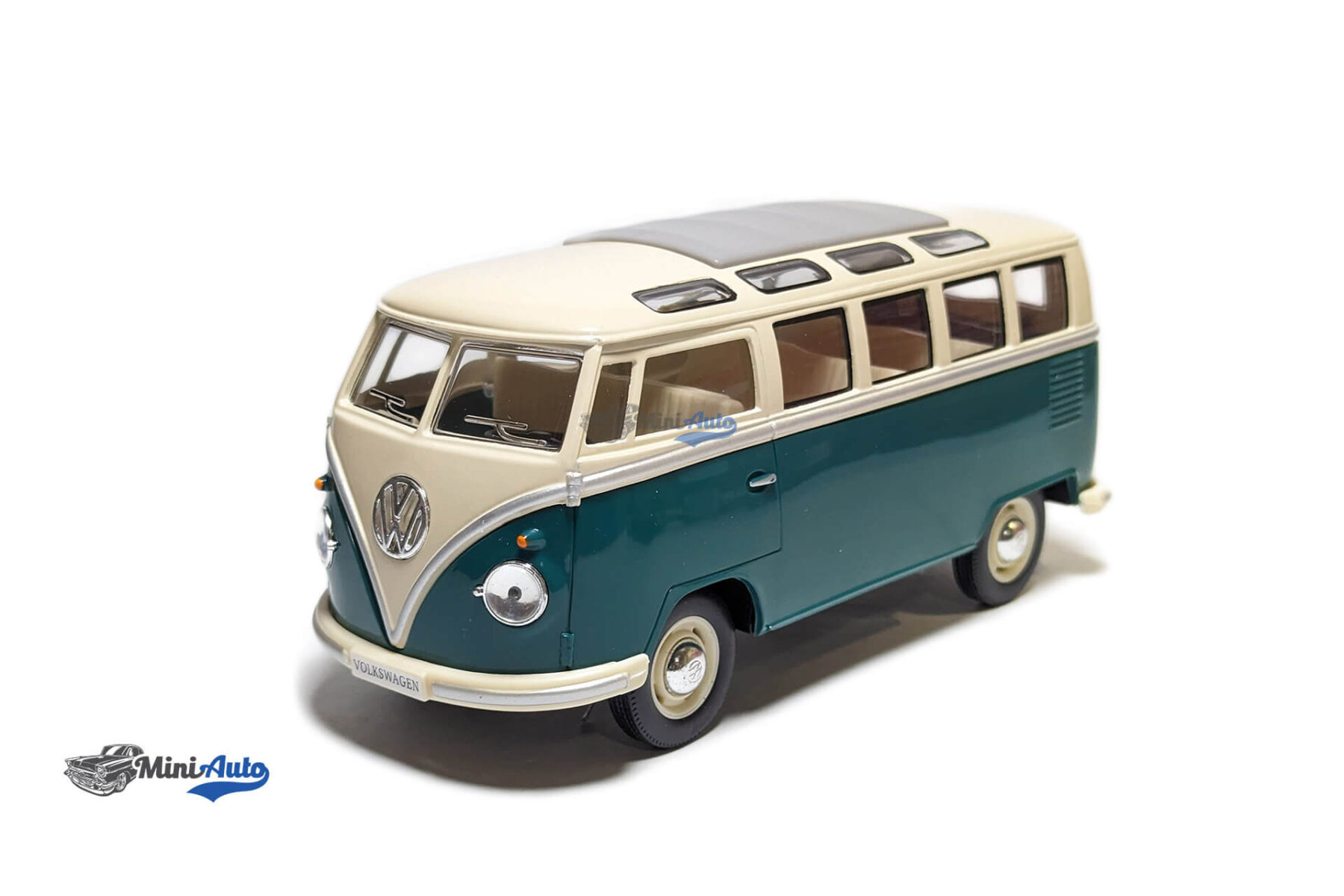 Volkswagen T1 Samba Minibus – 1962 – Green - Image 4