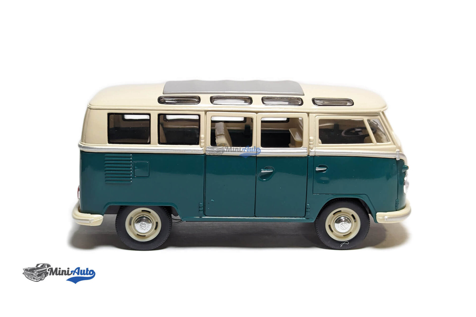 Volkswagen T1 Samba Minibus – 1962 – Green - Image 3