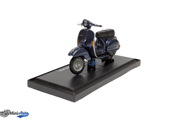 Vespa P150X -  1978 - Blue