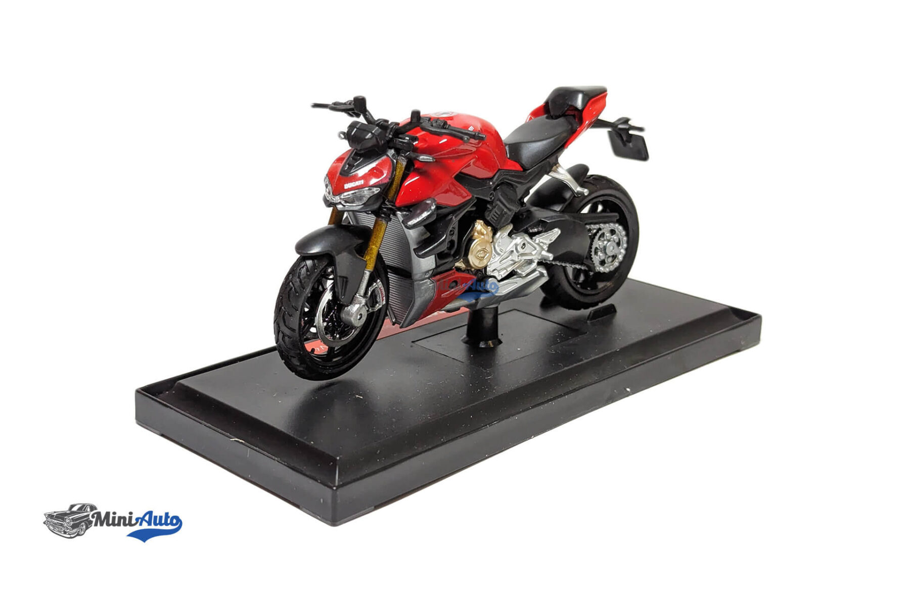 Ducati super Naked V4S - 2020 - Red - Image 1