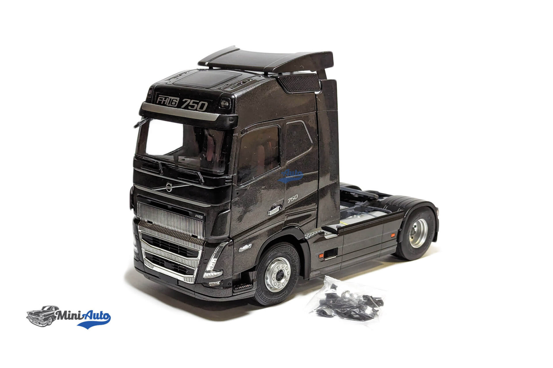 Volvo FH Globetrotter Xl - 2021 - Black - Image 4