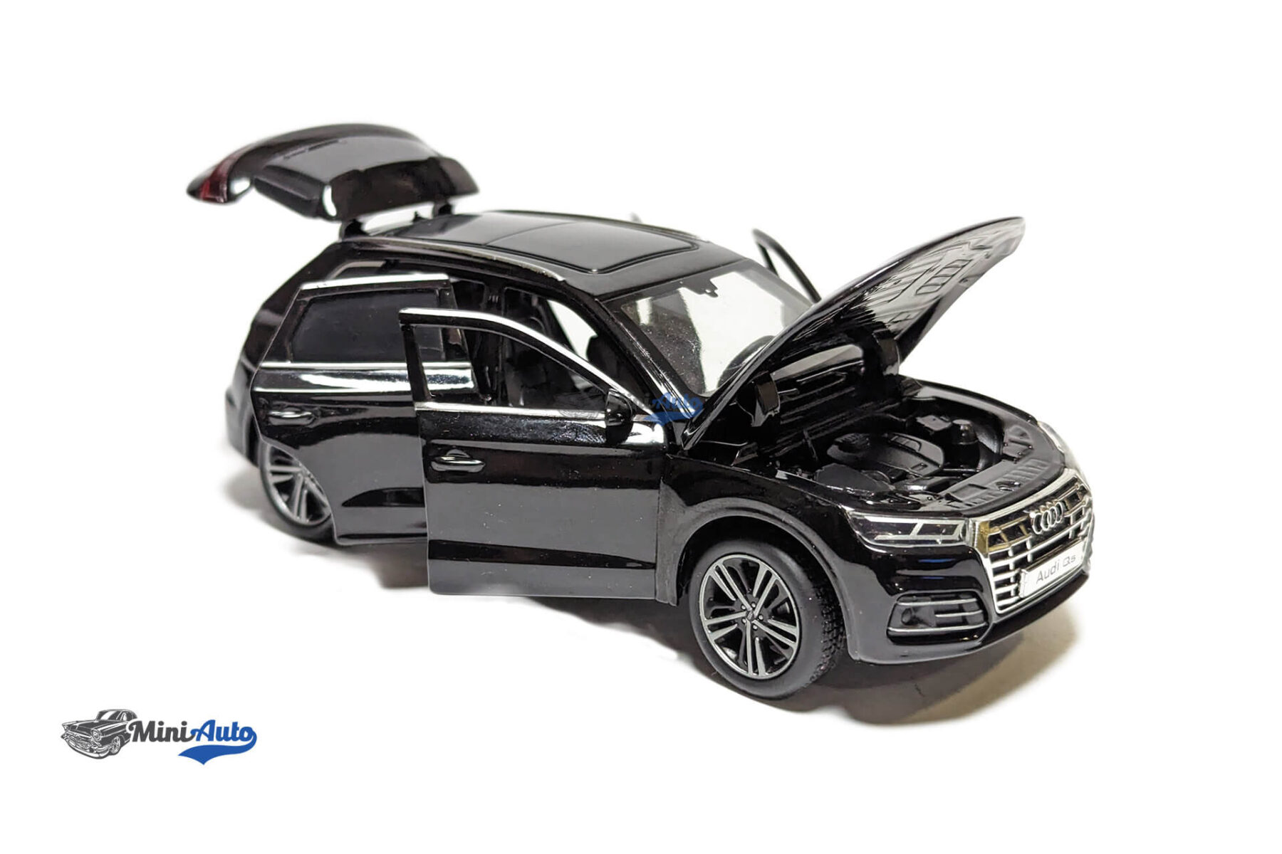 Audi Q5 - 2017 - Black - Image 3