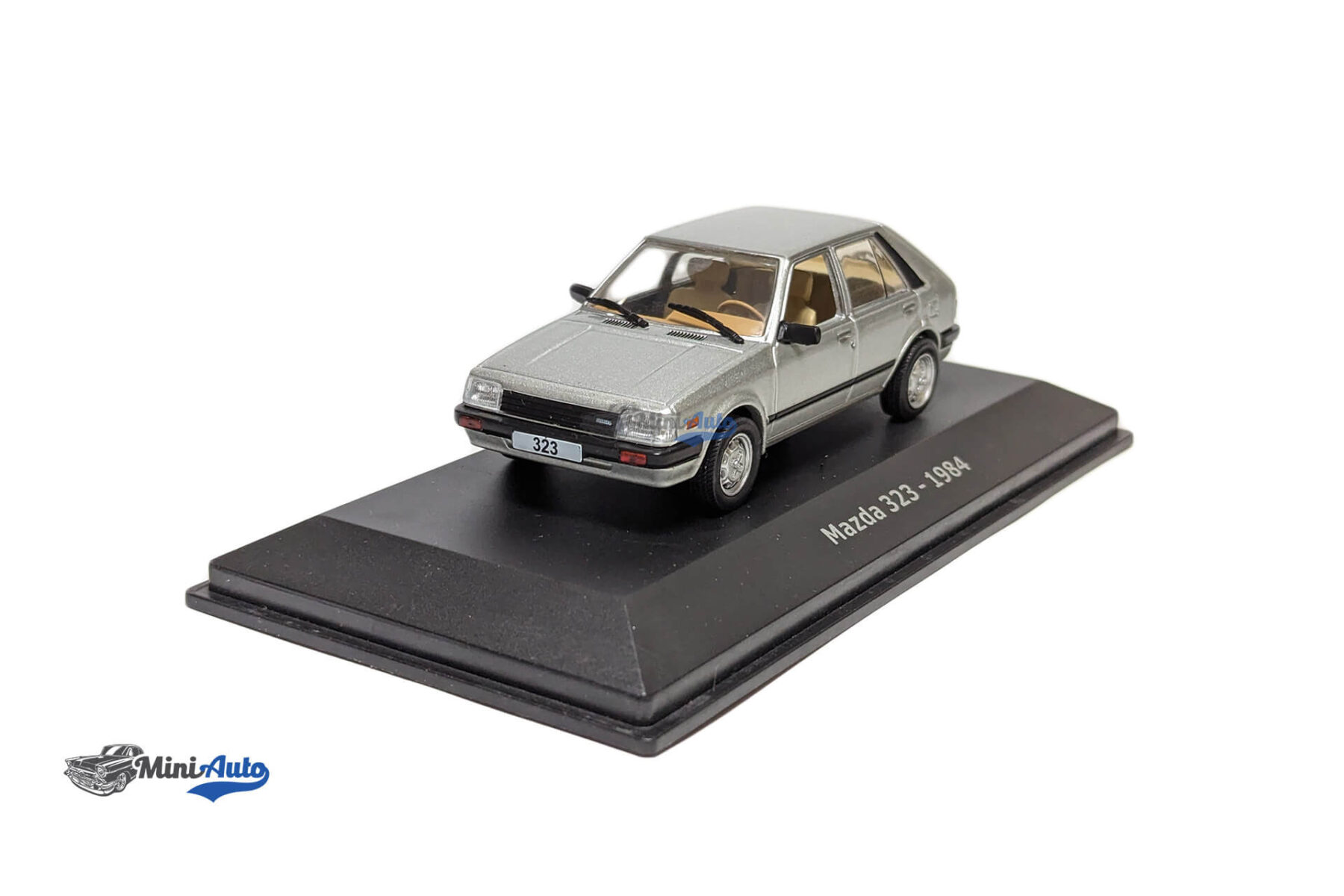 Mazda 323 1984 - Sliver - Image 3