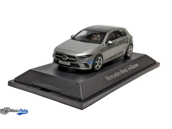Mercedes-Benz A-Class (W177) - 2018 - Silver