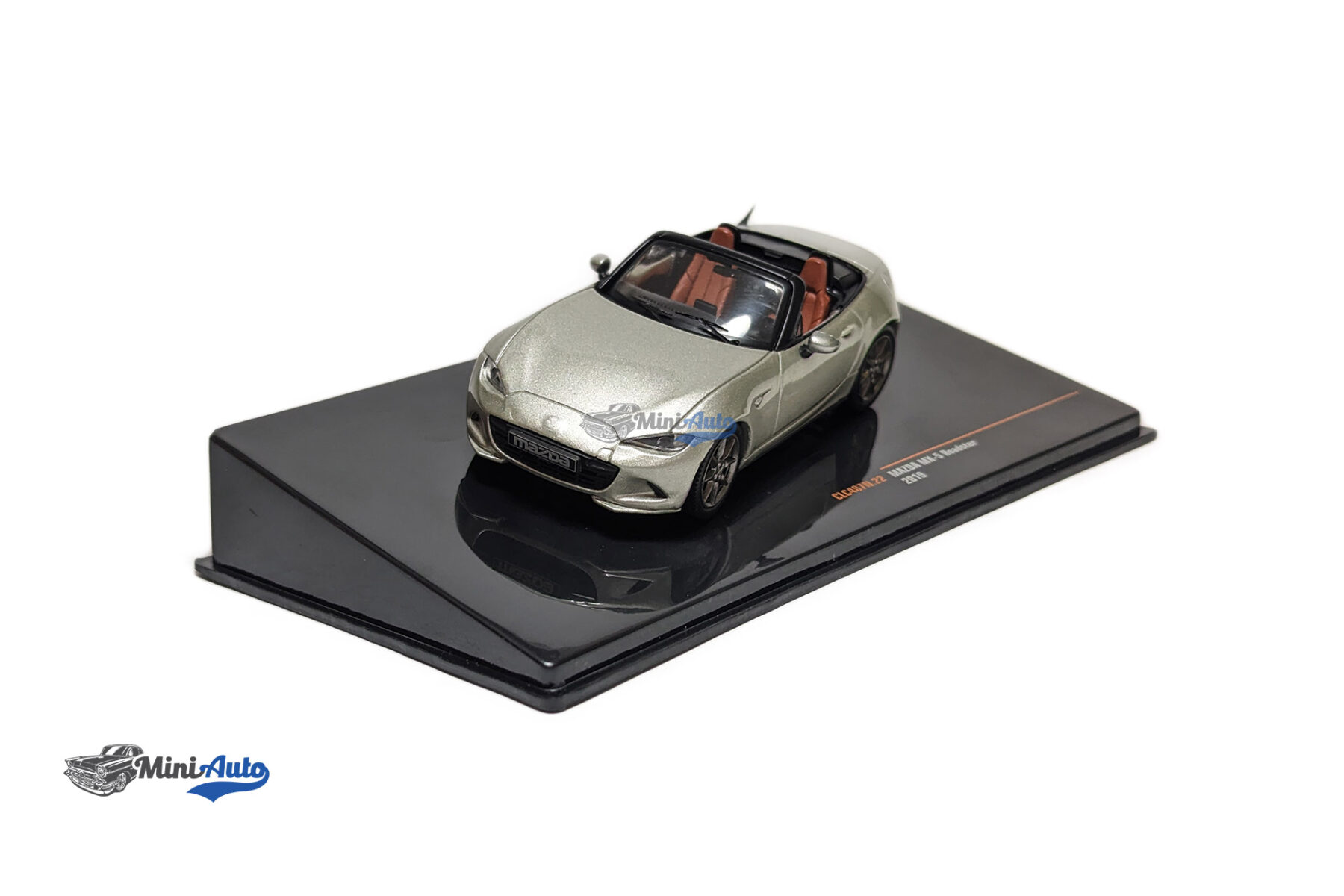 Mazda MX-5 - 2019 - Beige - Image 3