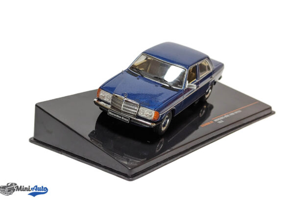 Mercedes 240 D (W123) - 1976 - Blue