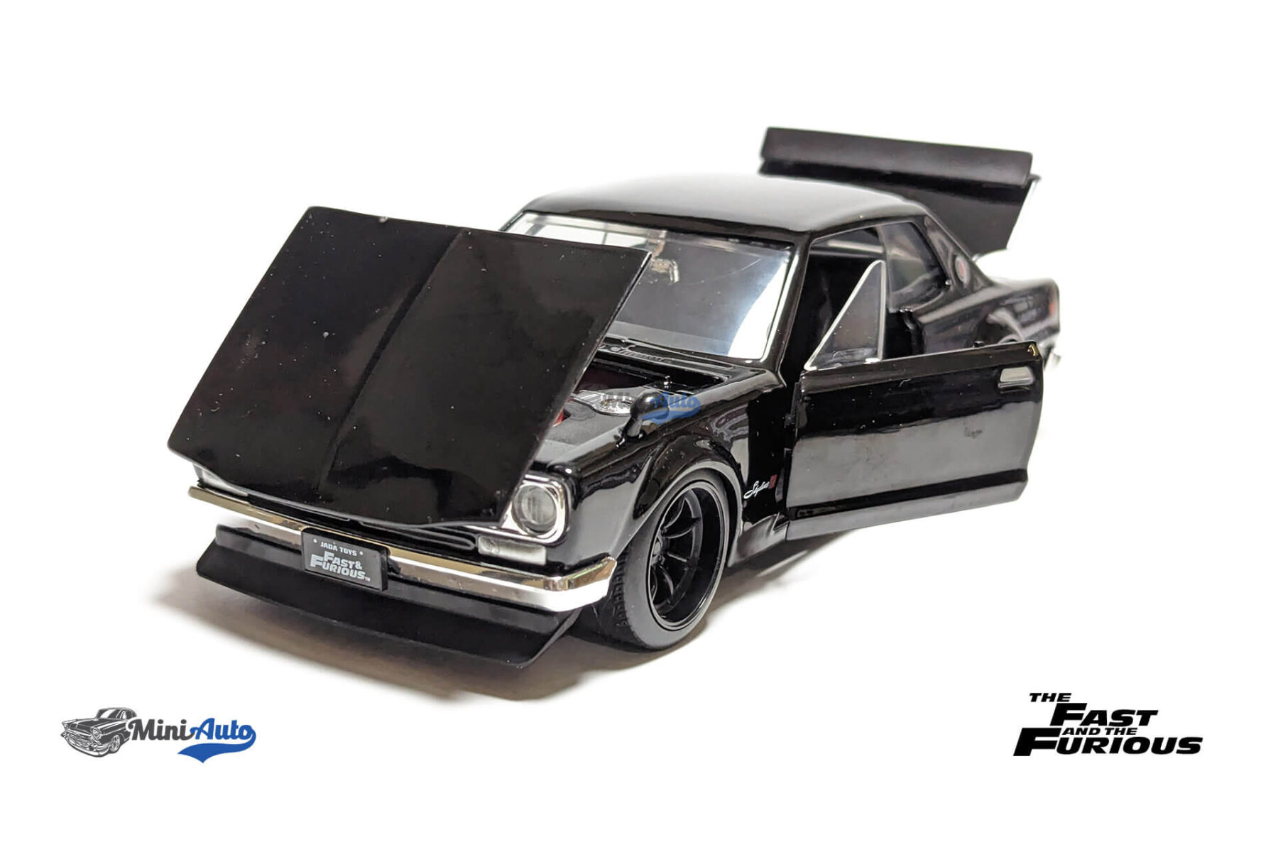 Brian’s classic Nissan Skyline GT-R Fast & the Furious - 2000 - Black - Image 2