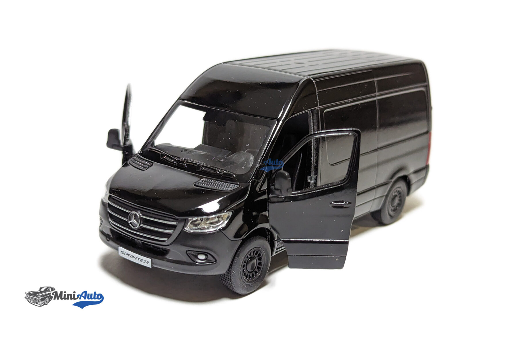 Mercedes Benz Sprinter in window box - 2020 - Black - Image 2