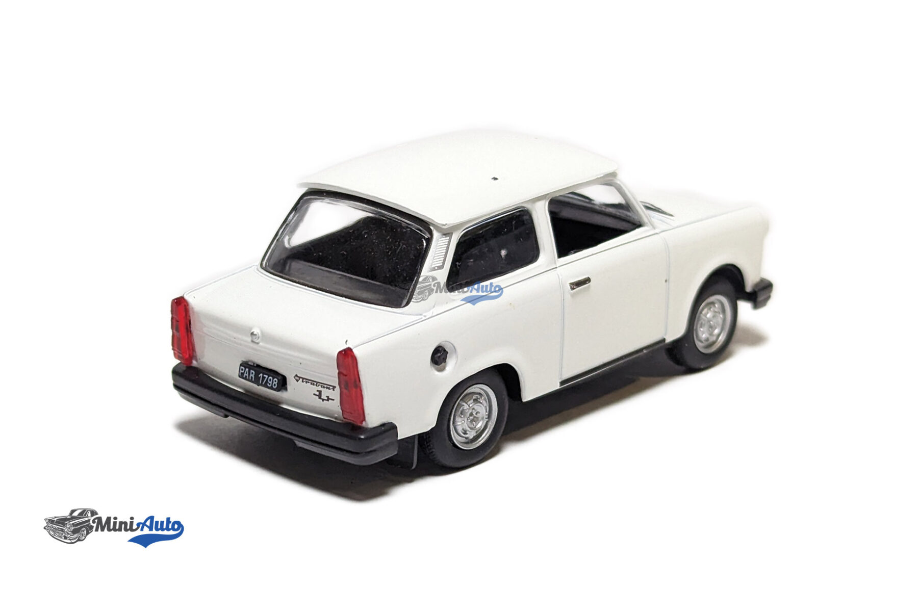 Trabant 1.1 Limousine - White - Image 4