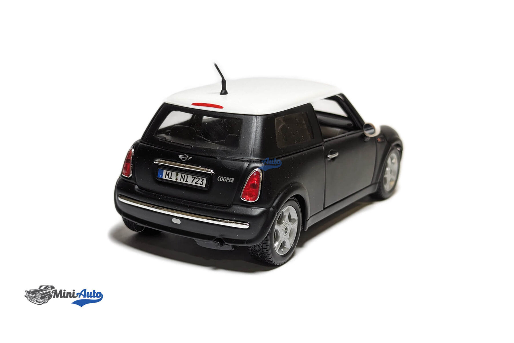 Mini Cooper - Black - Image 5