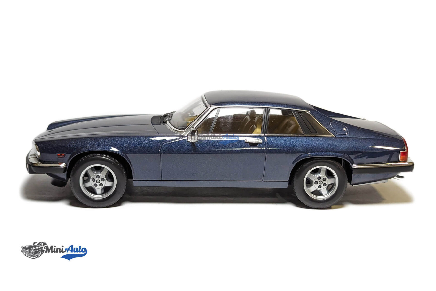 Jaguar XJ-S Coupe - 1982 - Blue - Image 2