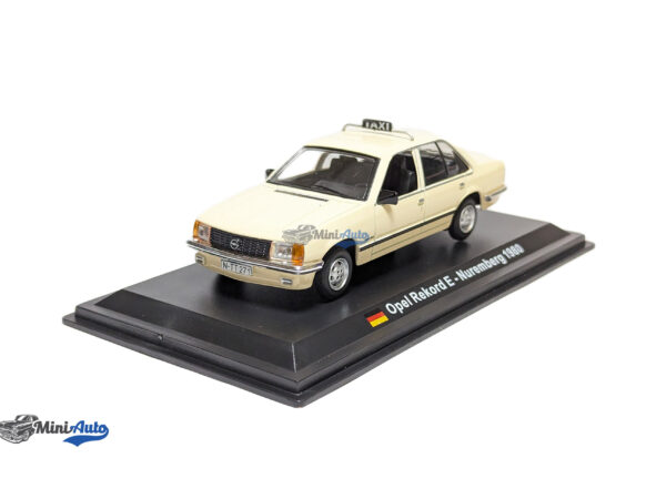 Opel Record E TAXI Nuremberg 80 - White