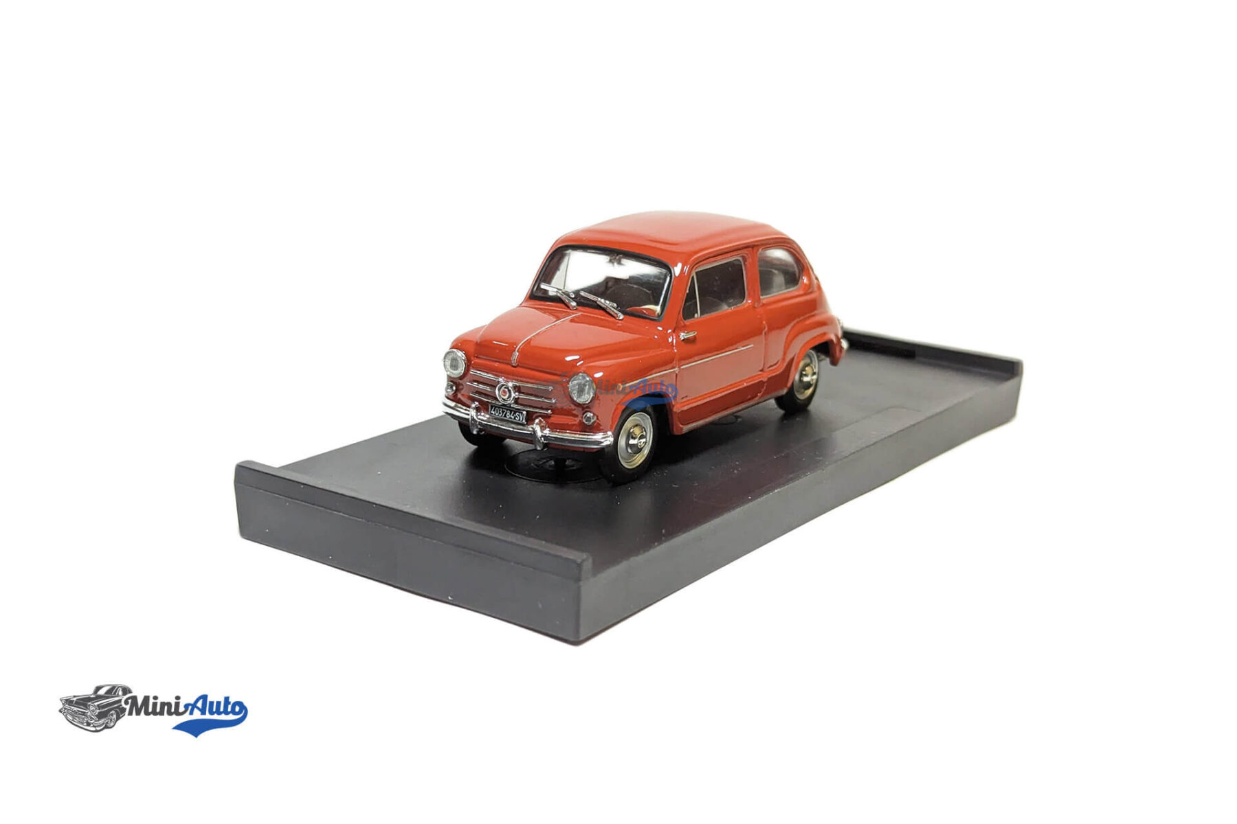 Fiat 600D Berlina 1960 - Red - Image 3