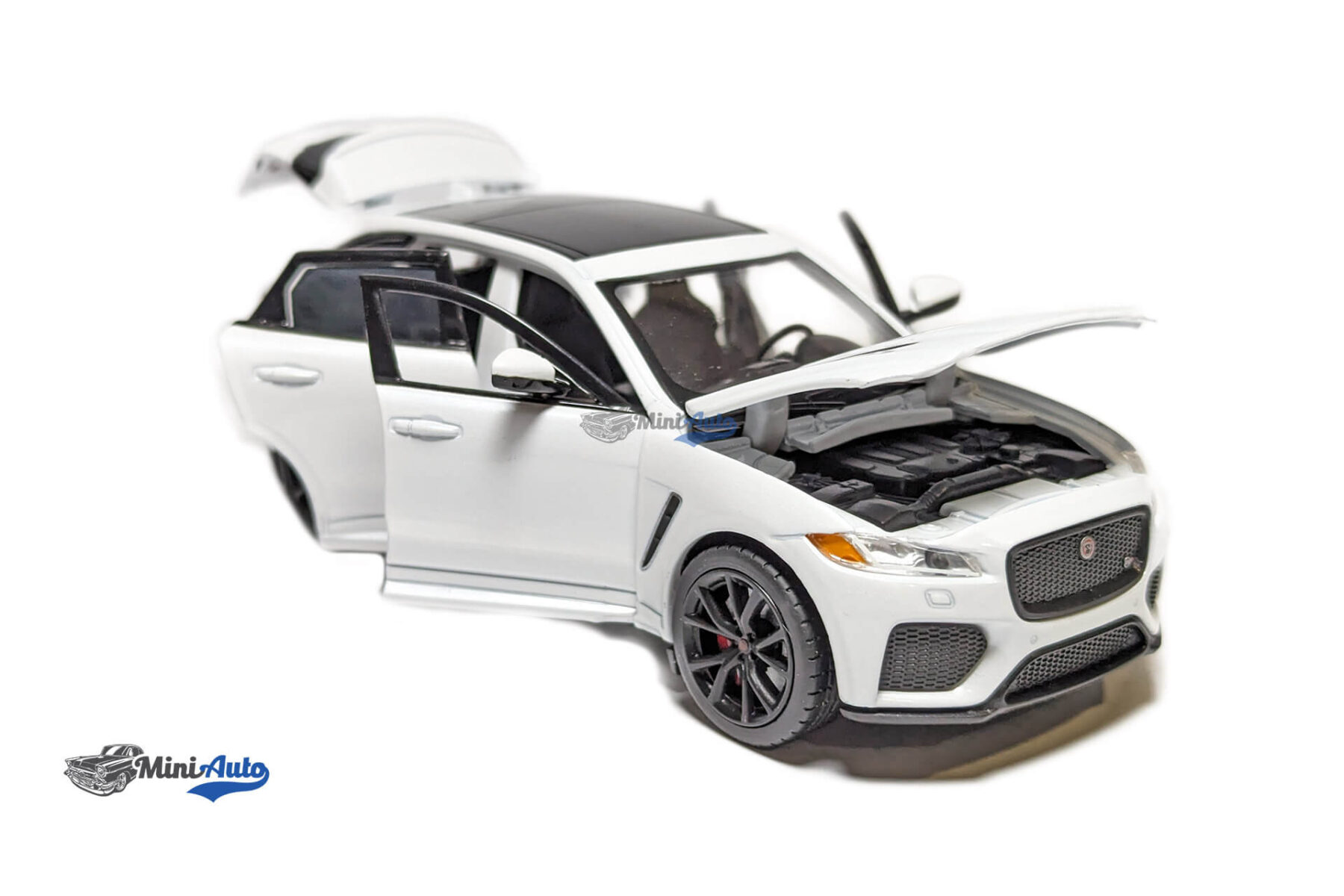 Jaguar F-Pace - 2018 - White - Image 3