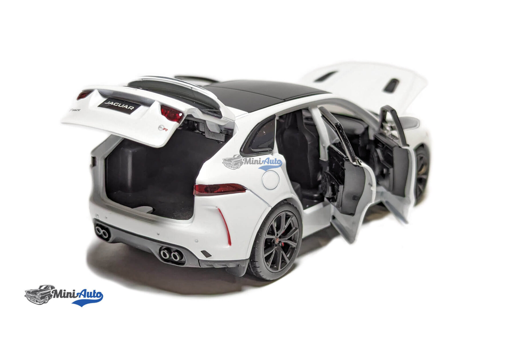 Jaguar F-Pace - 2018 - White - Image 5