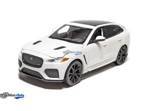 Jaguar F-Pace - 2018 - White