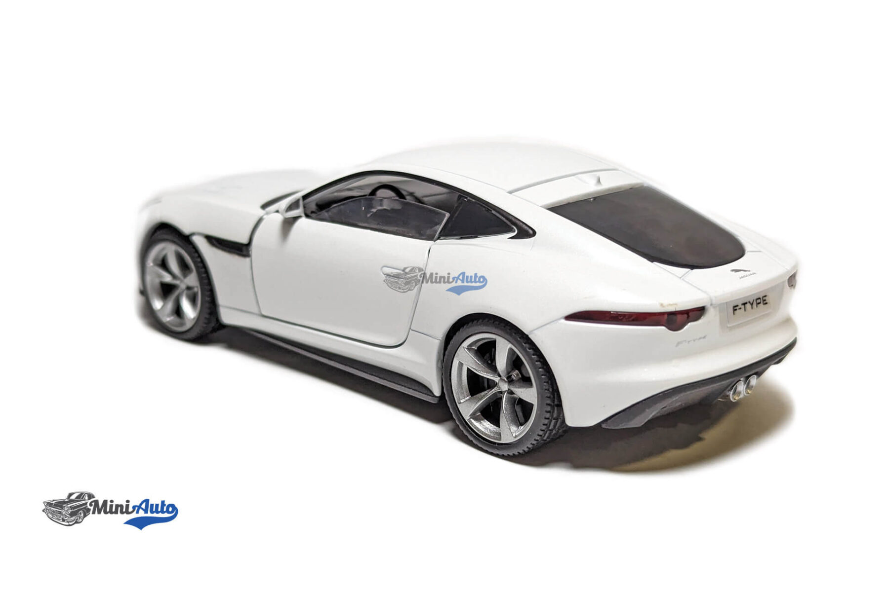 TAY32110022---Jaguar-F-Type---fuji---2017---White_5 Jaguar F-Type - fuji - 2017 - White - Image 8