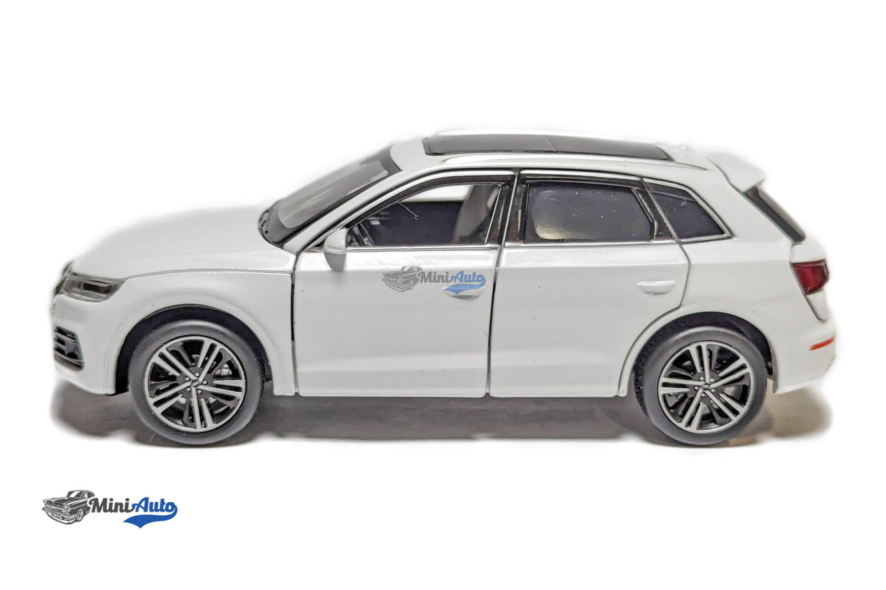 Audi Q5 - 2017 - White - Image 10
