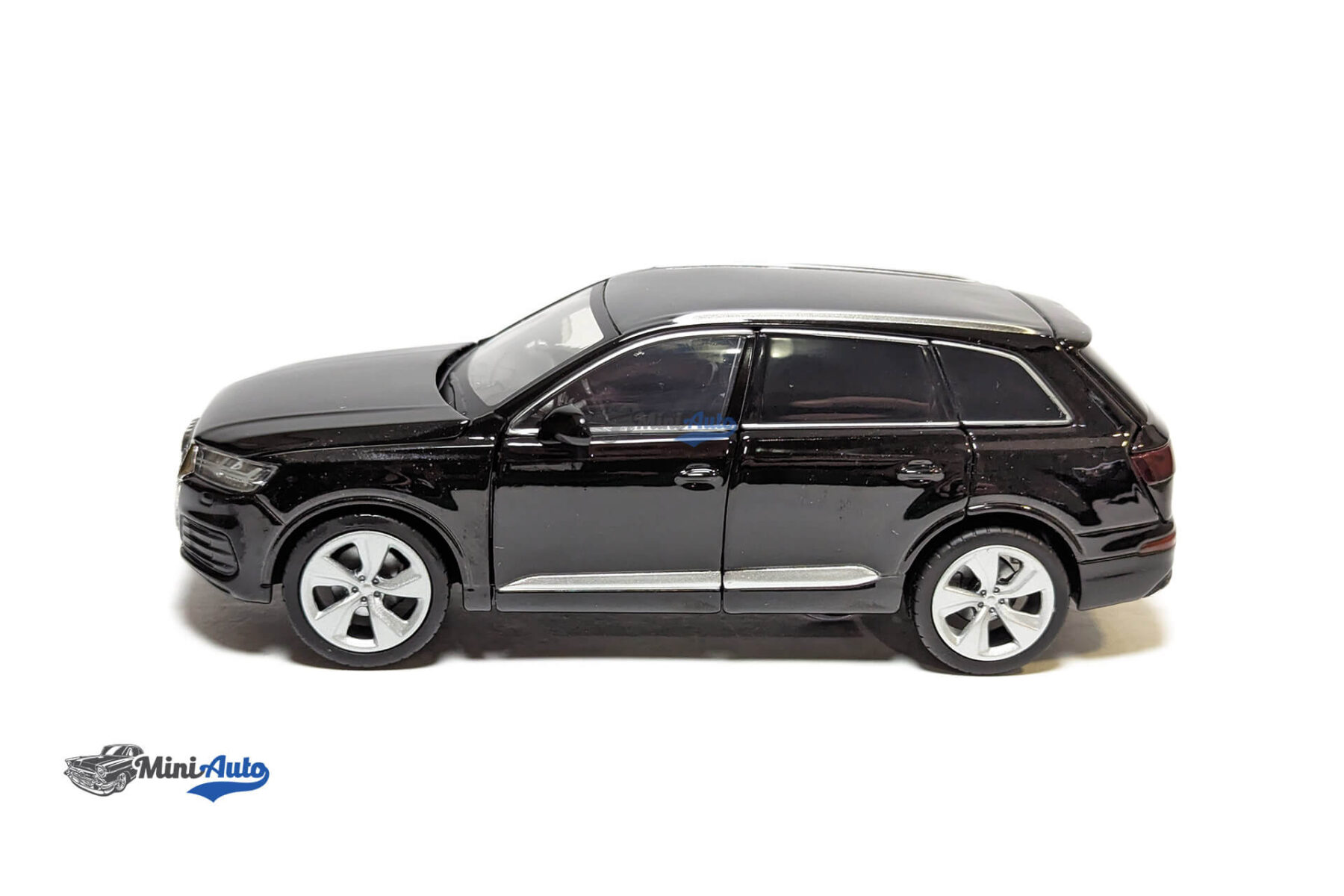 Audi Q7 - 2017 - Black - Image 10