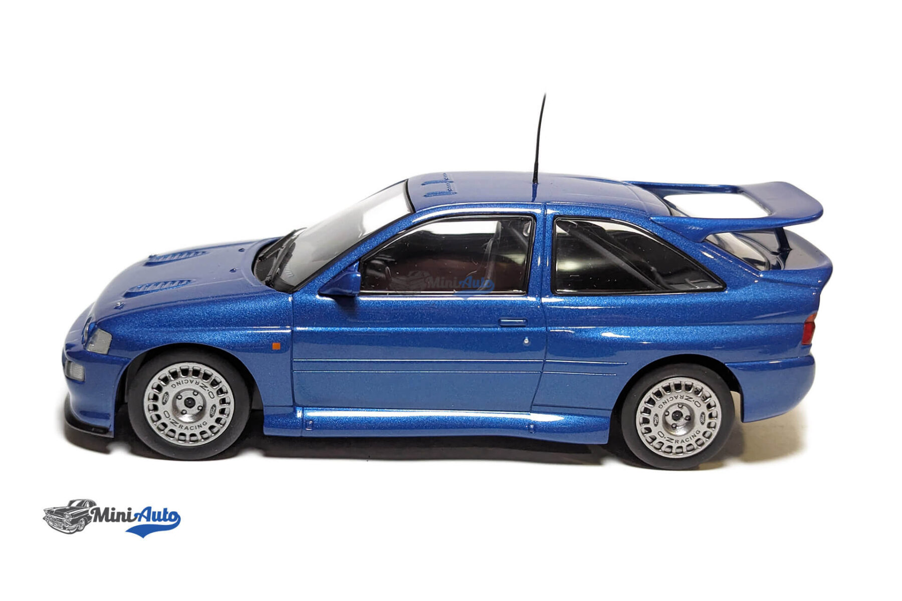 Ford Escort RS Cosworth - 1993 - Blue - Image 2