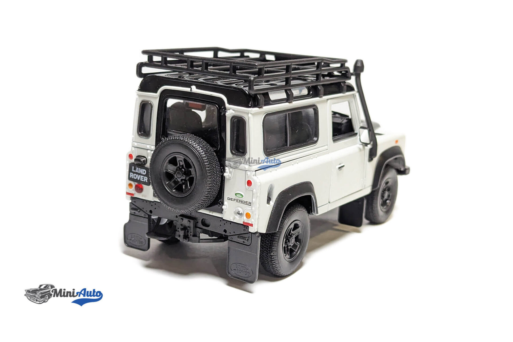 WEL22498SP-WHITE---Land-Rover-Defender-with-roof-rack---White-Black_2 Land Rover Defender with roof rack - White Black - Image 6