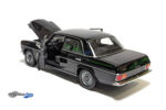 Mercedes 220 (W115) - 1968 - Black - Image 4
