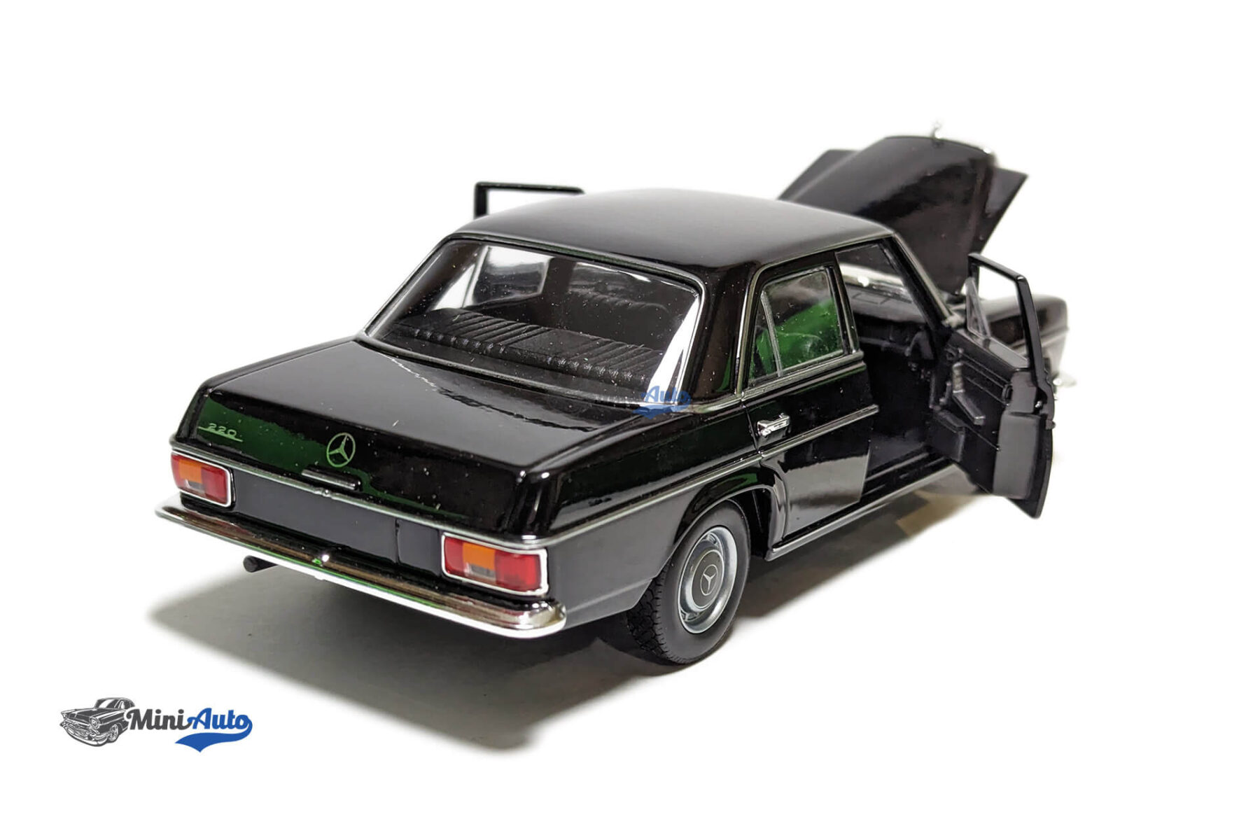 WEL24091W-BLACK---Mercedes-220-(W115)---1968---Black_9 Mercedes 220 (W115) - 1968 - Black - Image 5