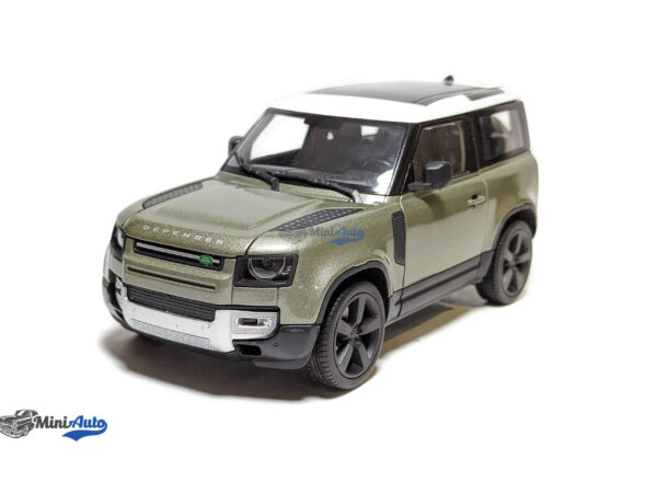 Land Rover Defender - 2020 - Light Green