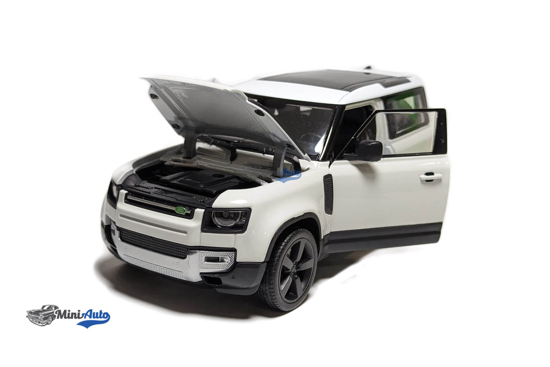 Land Rover Defender - 2020 White - Image 2