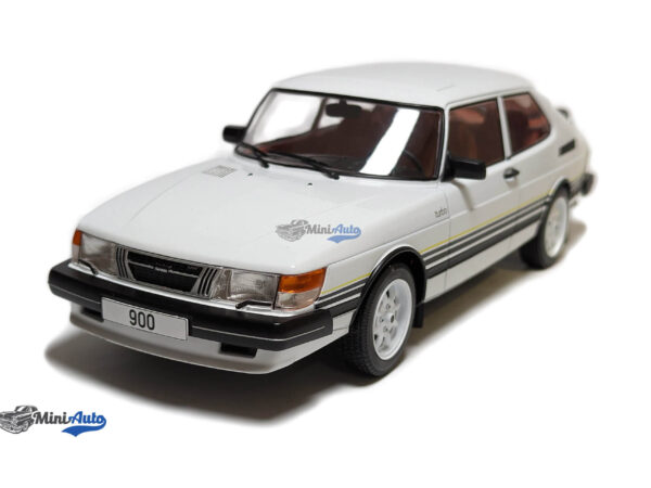 Saab 900 Turbo 1981 - White