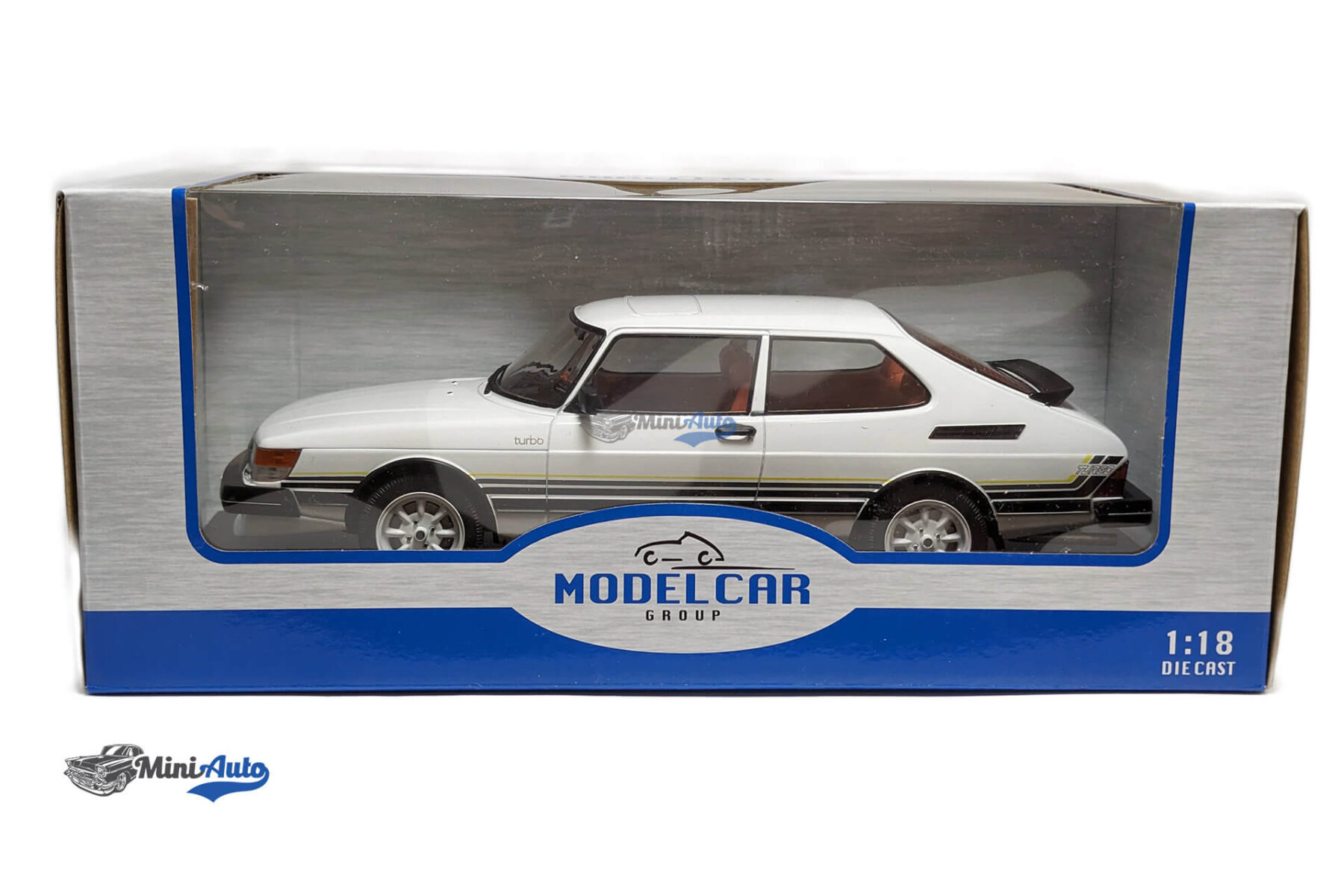 MCG18339---Saab-900-Turbo-1981---White_4 Saab 900 Turbo 1981 - White - Image 5